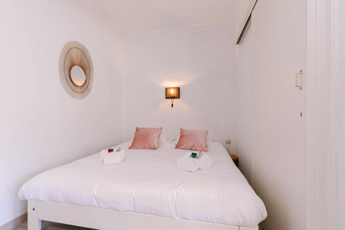 Huswell - Beautiful And Spacious Studio With Side Seaview Knokke-Heist Zewnętrze zdjęcie
