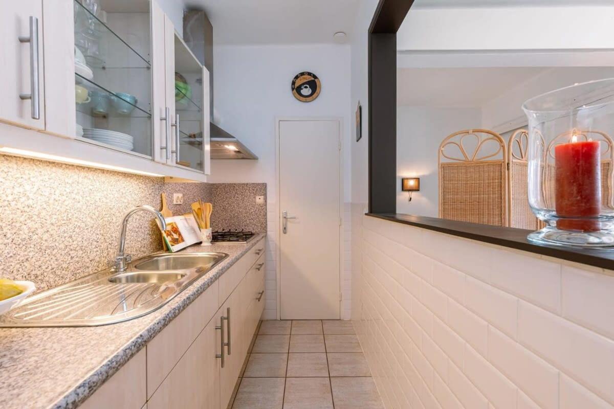 Huswell - Beautiful And Spacious Studio With Side Seaview Knokke-Heist Zewnętrze zdjęcie